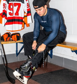 PLAYER WEAR