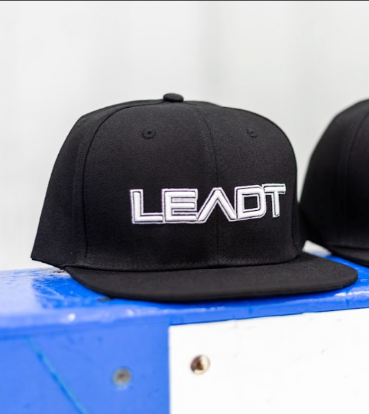 LEADT LINE LOGO SNAPBACK